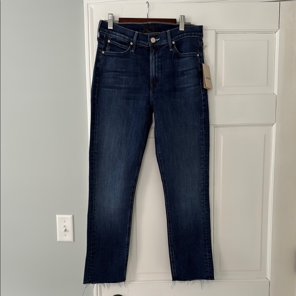 NWT MOTHER Dazzler Ankle Fray, sz 29
